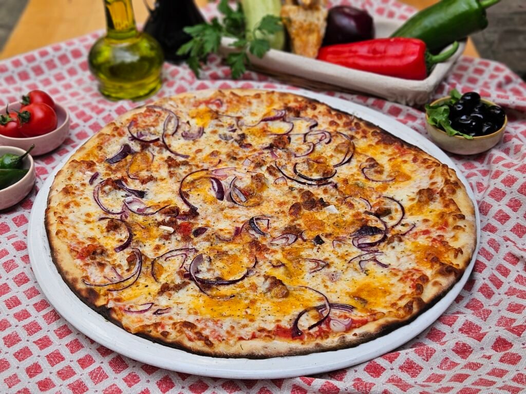 Pizza Bologna