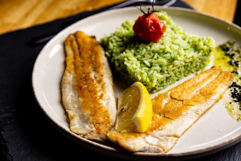 Trout with steamed rice
