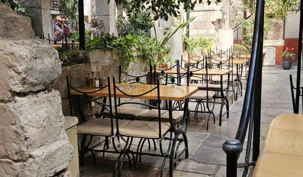 Restaurant View 8